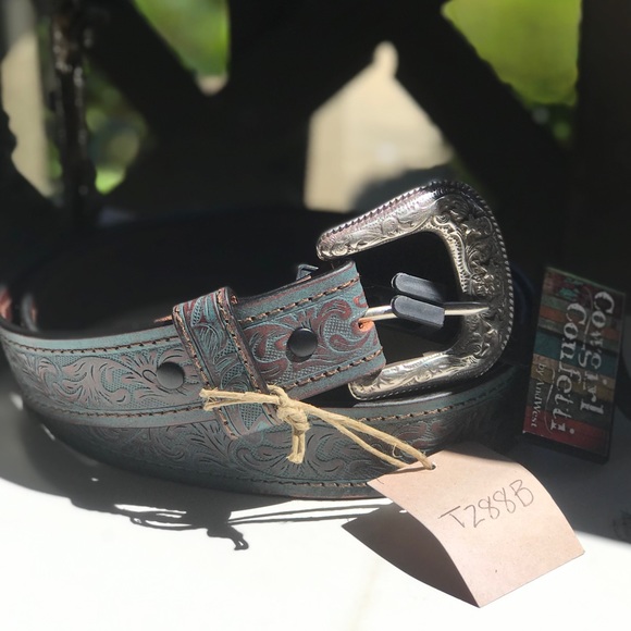 Brown floral embossed faux leather belt - Picture 1 of 1